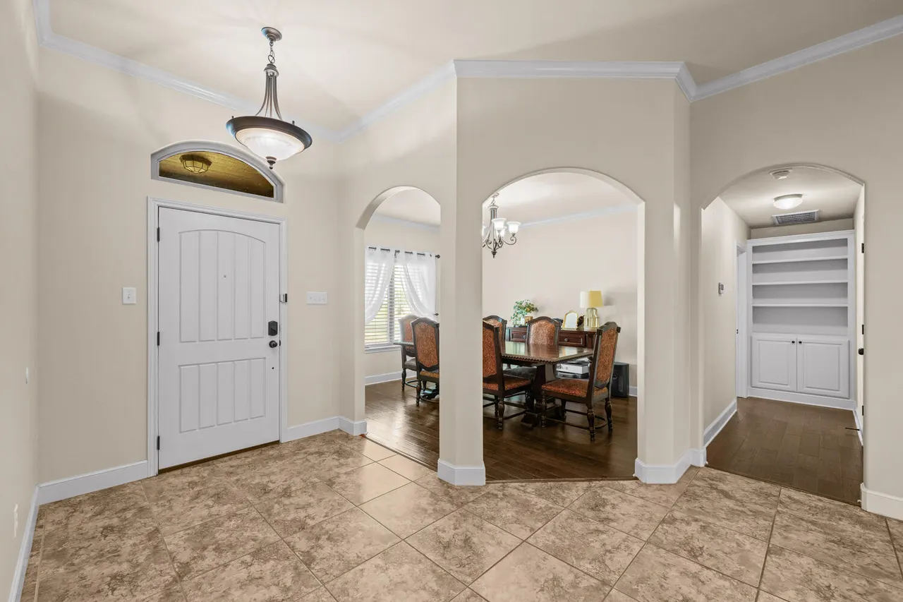 Photo 5 — 2501 Loyola Street, Lubbock, TX 79415