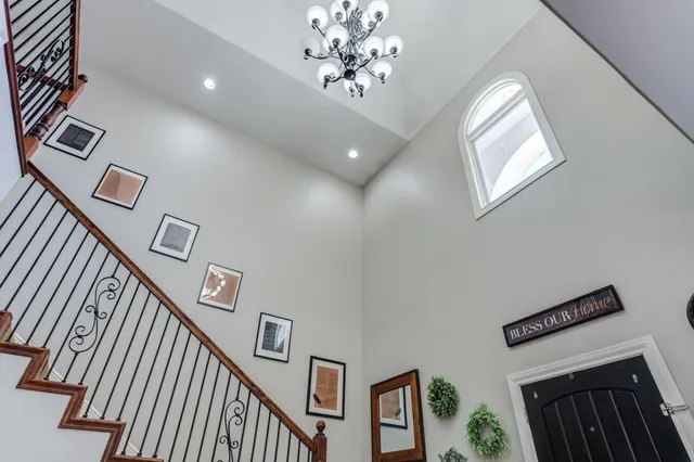 Photo 4 — 15 Parklane Drive, Ransom Canyon, TX 79366