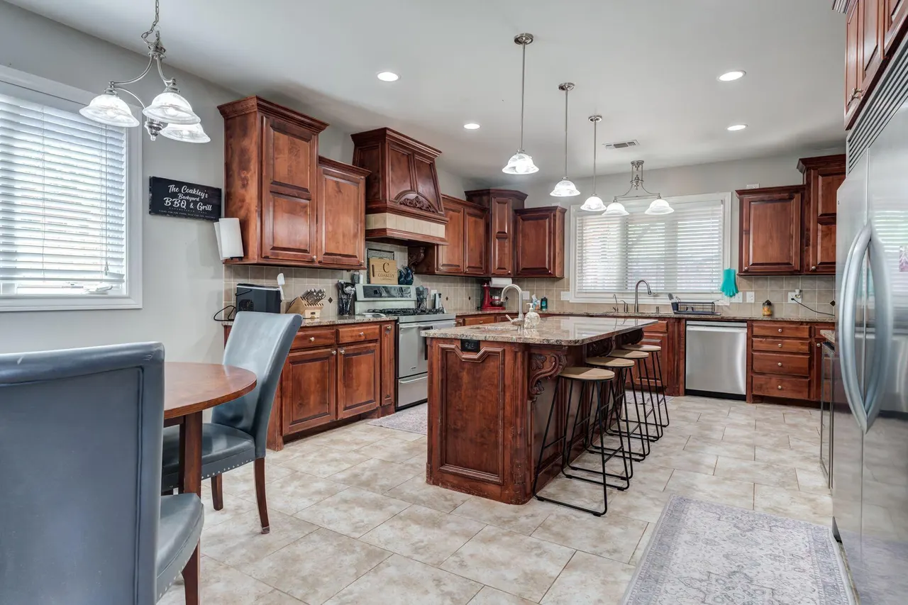 Photo 13 — 15 Parklane Drive, Ransom Canyon, TX 79366