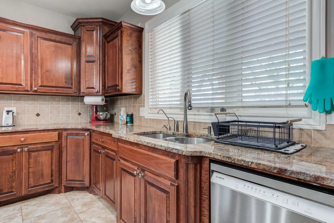 Photo 14 — 15 Parklane Drive, Ransom Canyon, TX 79366