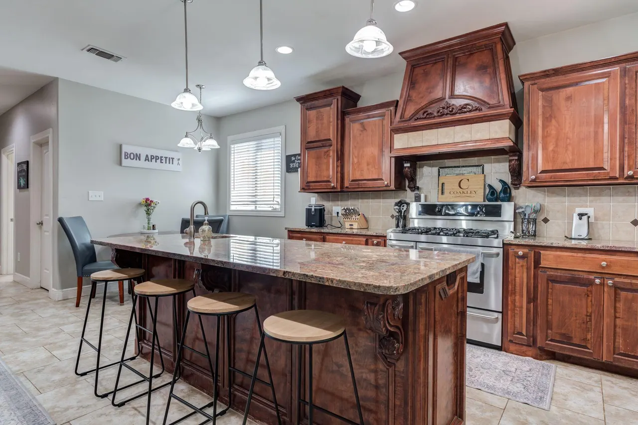 Photo 17 — 15 Parklane Drive, Ransom Canyon, TX 79366
