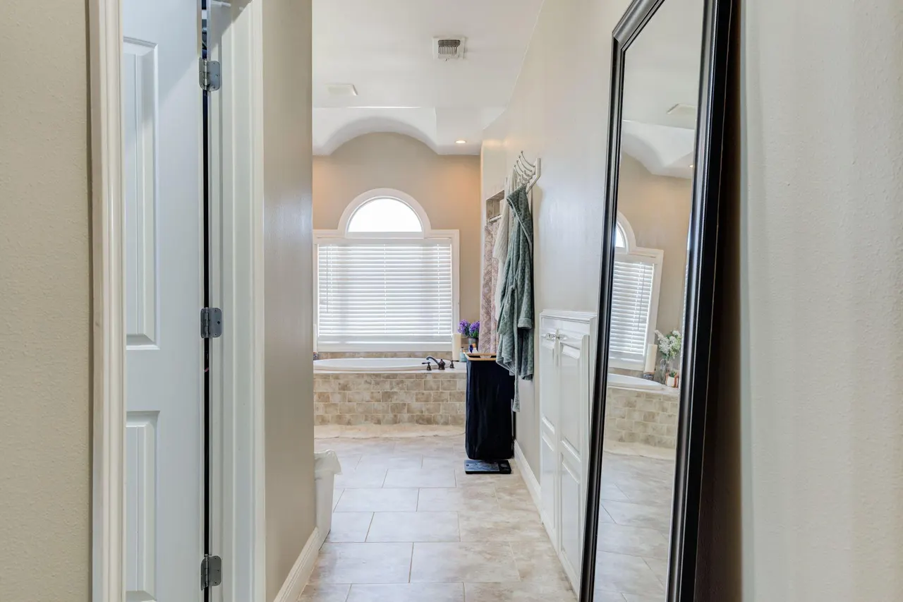 Photo 27 — 15 Parklane Drive, Ransom Canyon, TX 79366