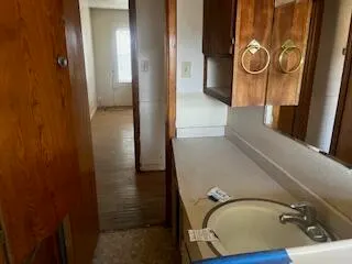 Photo 13 — 111 E Monroe Street, Levelland, TX 79336
