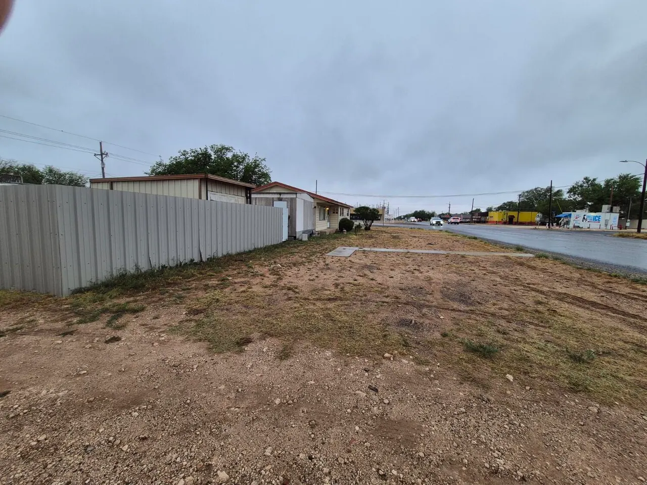 Photo 5 — 909 SW Avenue G, Seminole, TX 79360