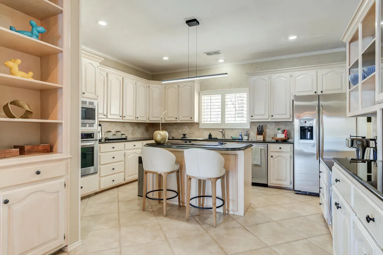 Photo 4 — 16 S Lake Shore Drive, Ransom Canyon, TX 79366