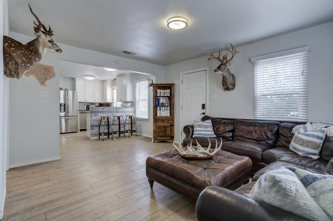 Photo 9 — 2515 33rd Street, Lubbock, TX 79410