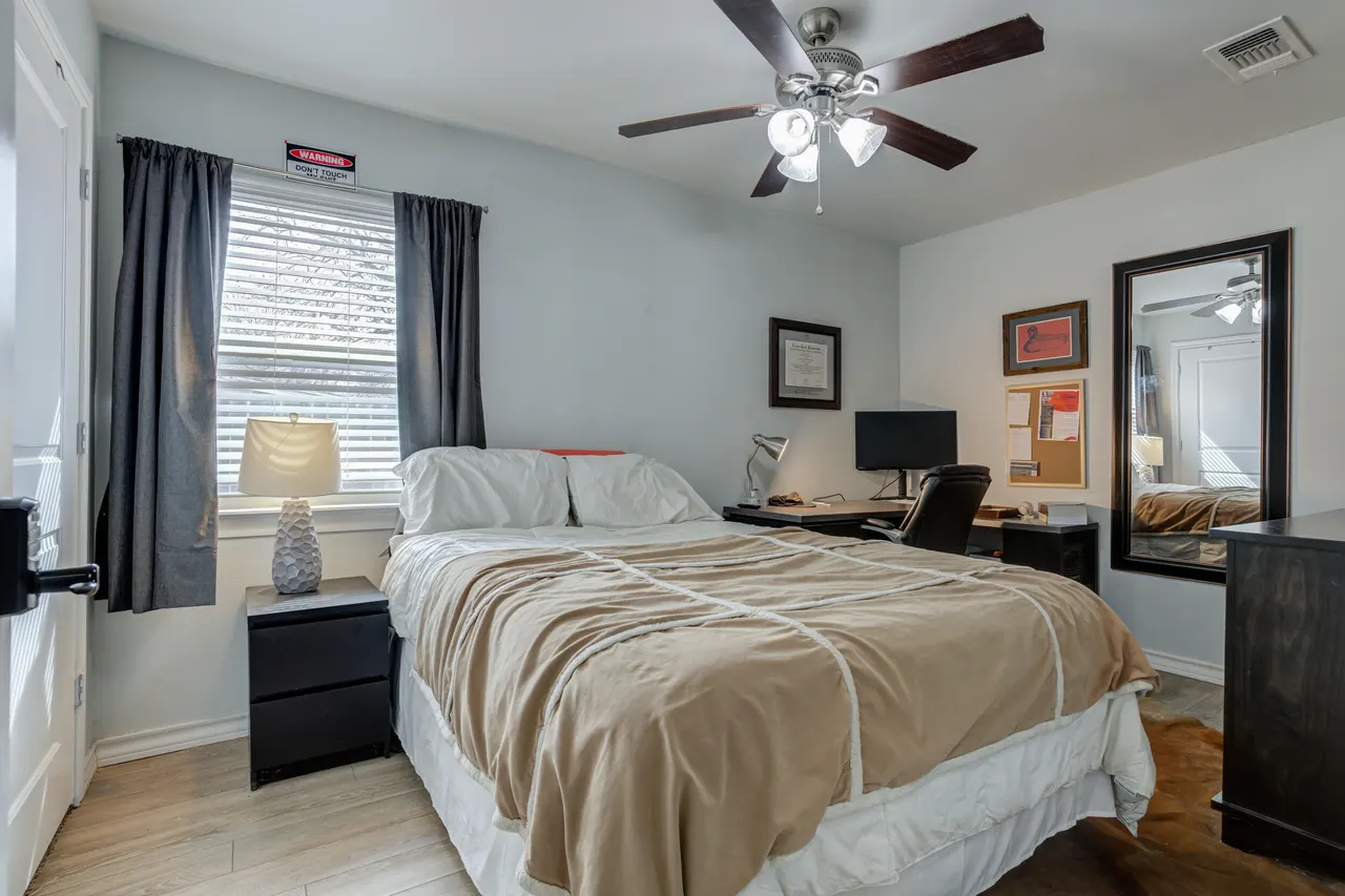 Photo 33 — 2515 33rd Street, Lubbock, TX 79410