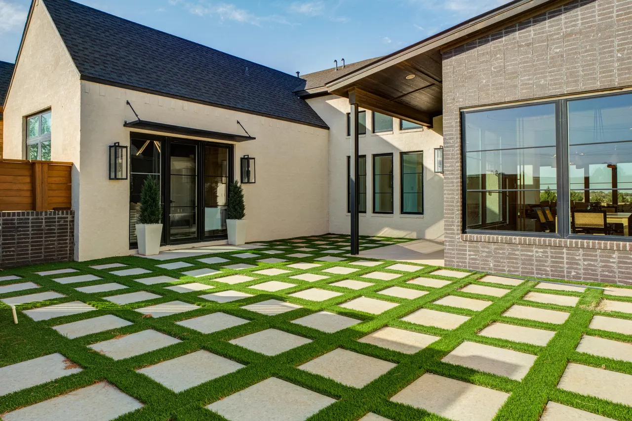 Photo 13 — 8114 County Rd 7000, Lubbock, TX 79407