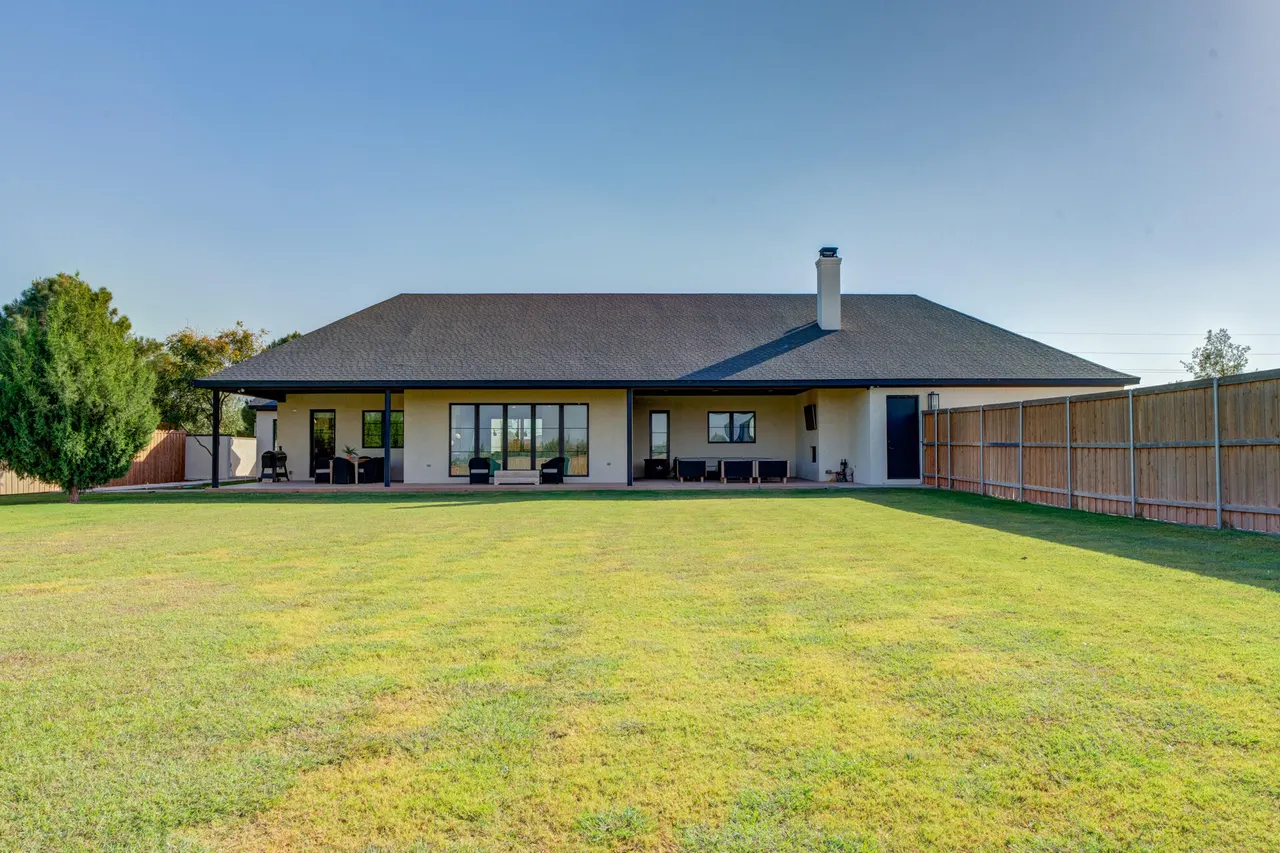 Photo 75 — 8114 County Rd 7000, Lubbock, TX 79407