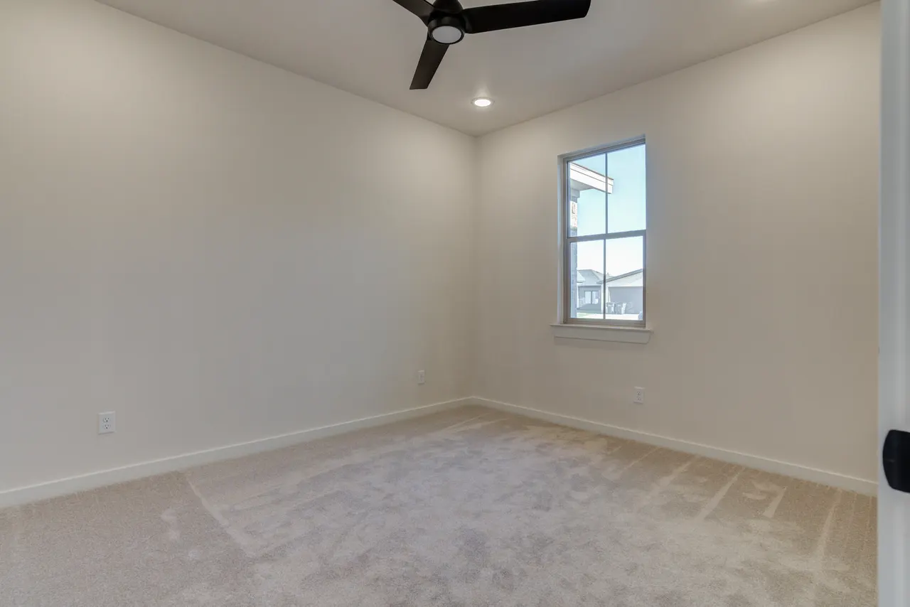 Photo 35 — 6913 13th Street, Lubbock, TX 79416