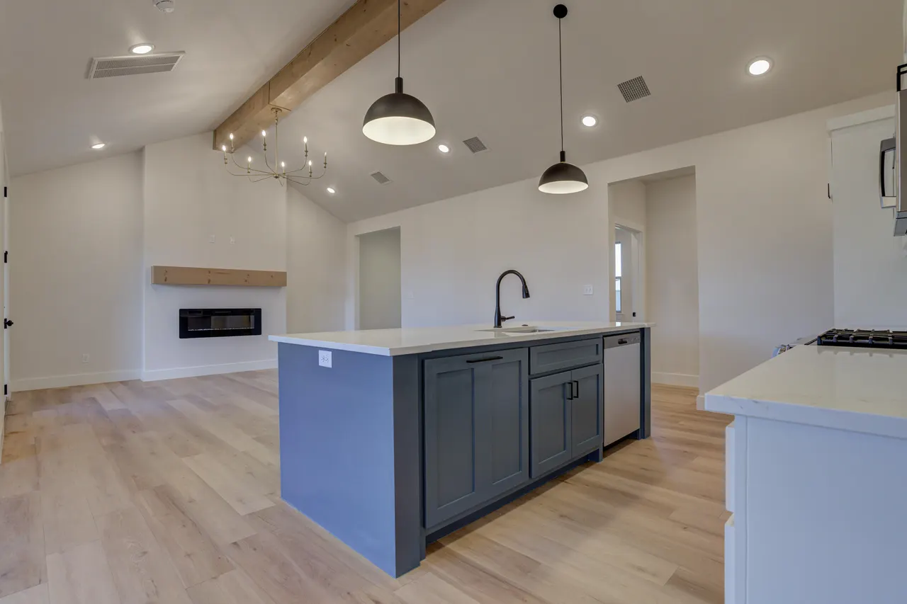 Photo 19 — 6913 13th Street, Lubbock, TX 79416