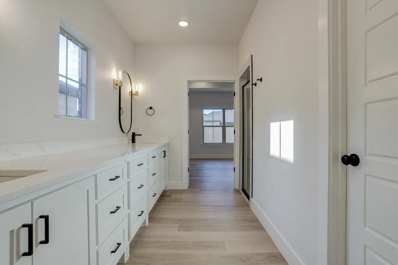 Photo 32 — 6913 13th Street, Lubbock, TX 79416