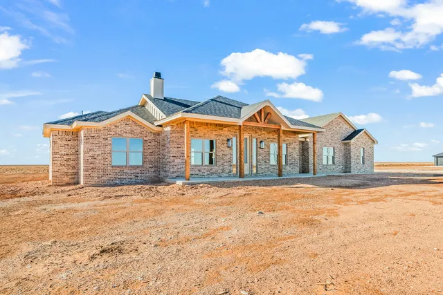 Photo 2 — 4084 Hawk Road, Ropesville, TX 79358