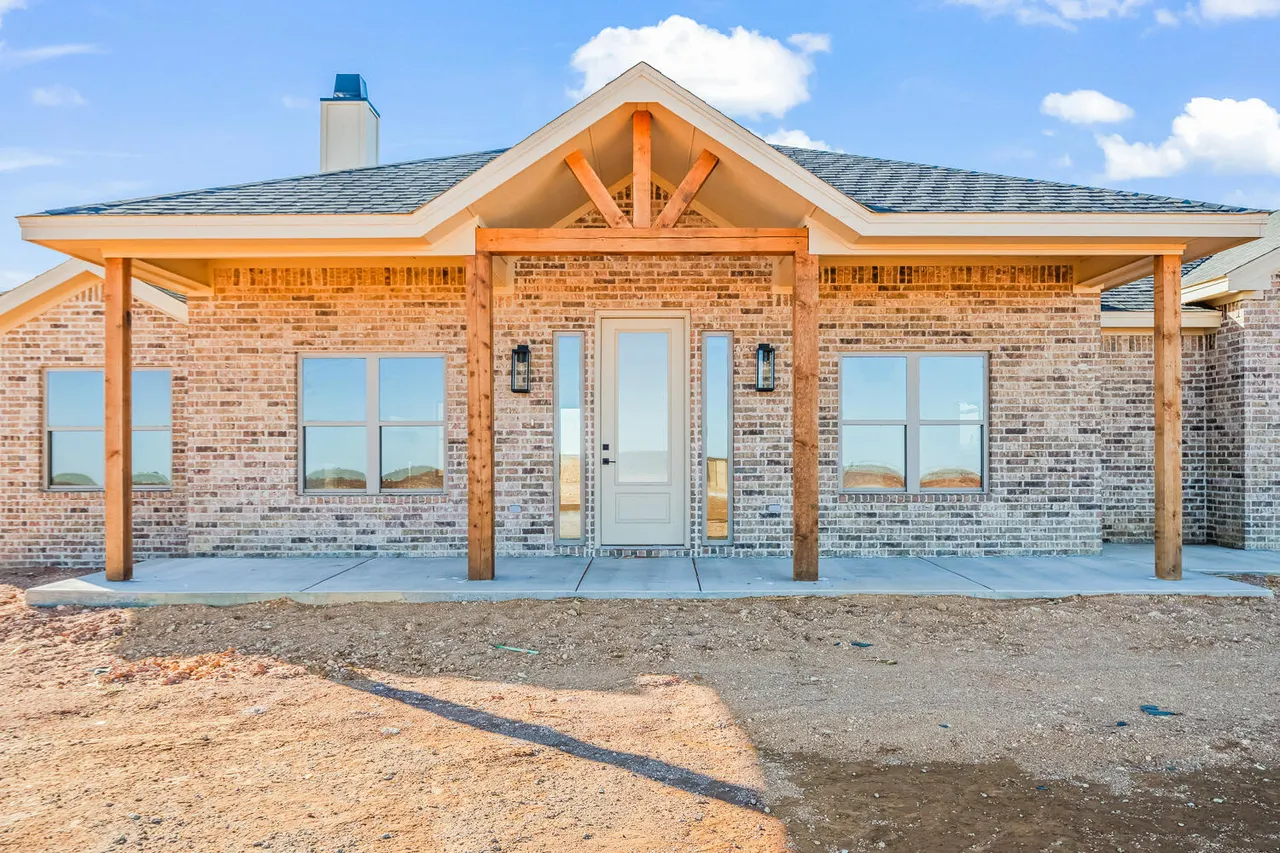 Photo 3 — 4084 Hawk Road, Ropesville, TX 79358