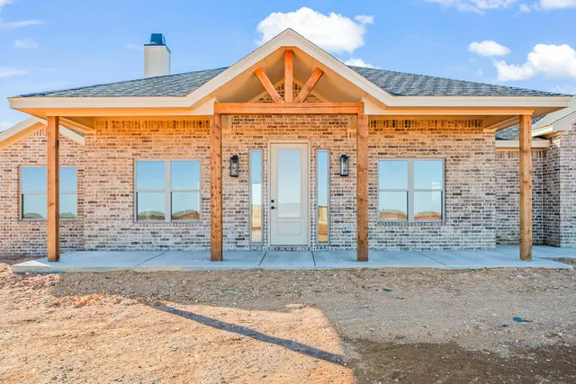 Photo 3 — 4084 Hawk Road, Ropesville, TX 79358