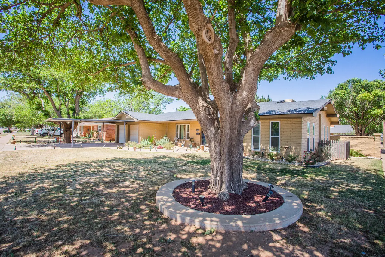 Photo 8 — 5202 44th Street, Lubbock, TX 79414