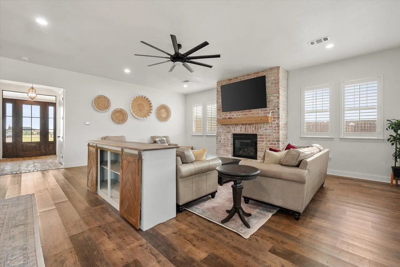 Photo 9 — 1195 Broadview Avenue, New Home, TX 79381