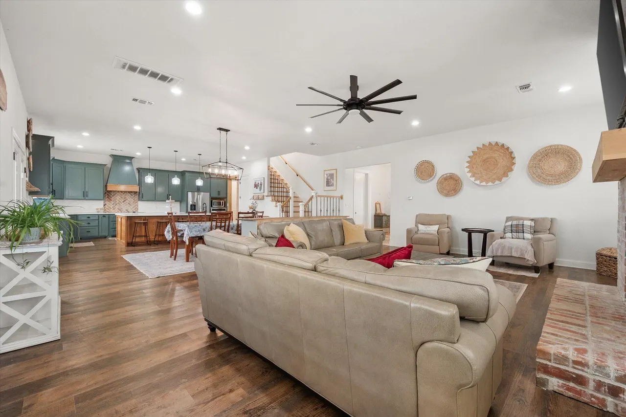 Photo 7 — 1195 Broadview Avenue, New Home, TX 79381