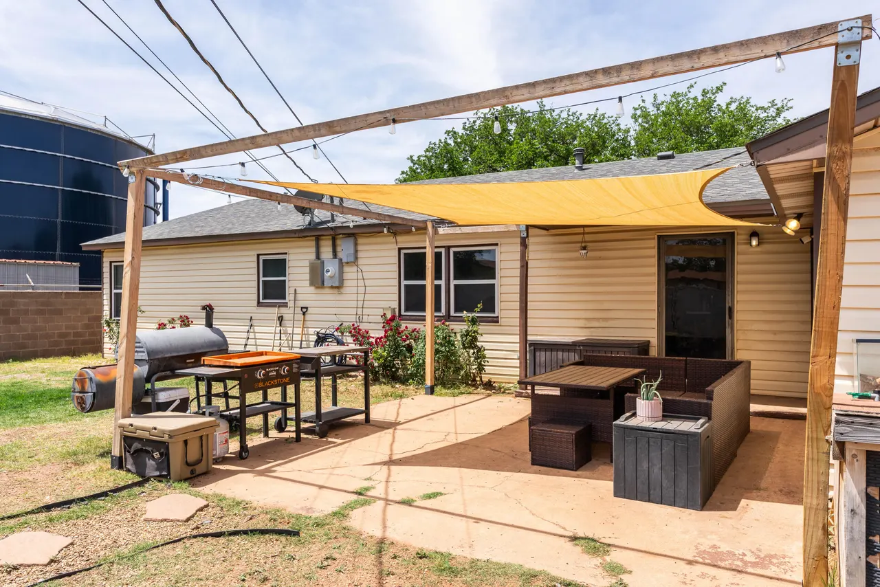 Photo 31 — 203 SW 14th Street, Seminole, TX 79360