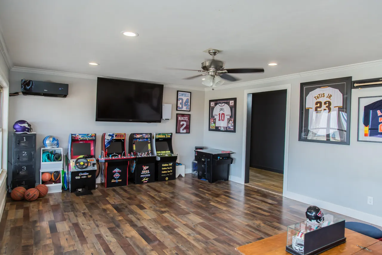 Photo 13 — 930 Sun Road, Plainview, TX 79072