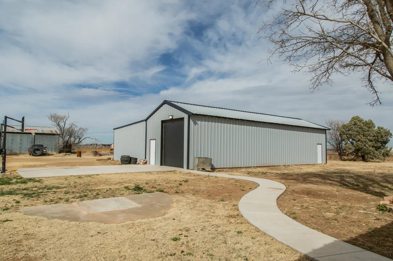 Photo 20 — 930 Sun Road, Plainview, TX 79072