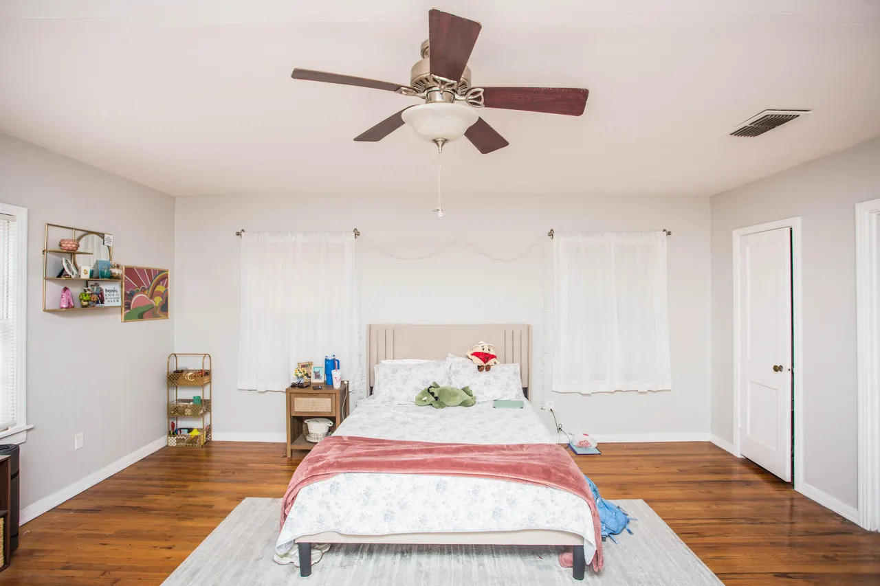 Photo 14 — 2408 32nd Street, Lubbock, TX 79411
