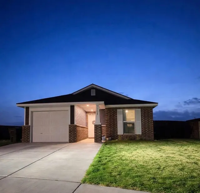 Front exterior — 3708 Venita Avenue, Lubbock, TX 79407