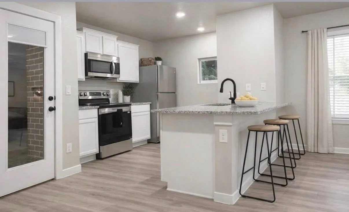 Photo 3 — 3708 Venita Avenue, Lubbock, TX 79407