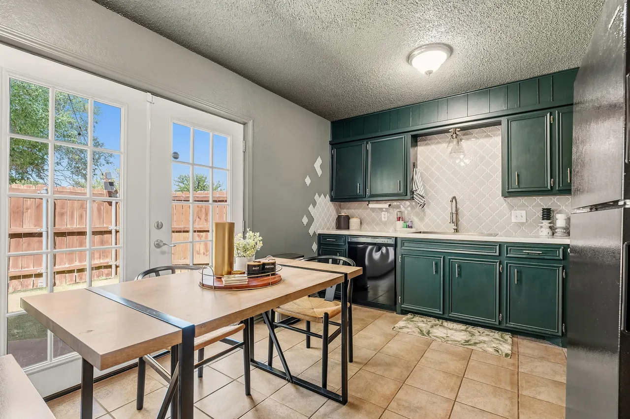 Photo 6 — 6110 36th Street #2, Lubbock, TX 79407