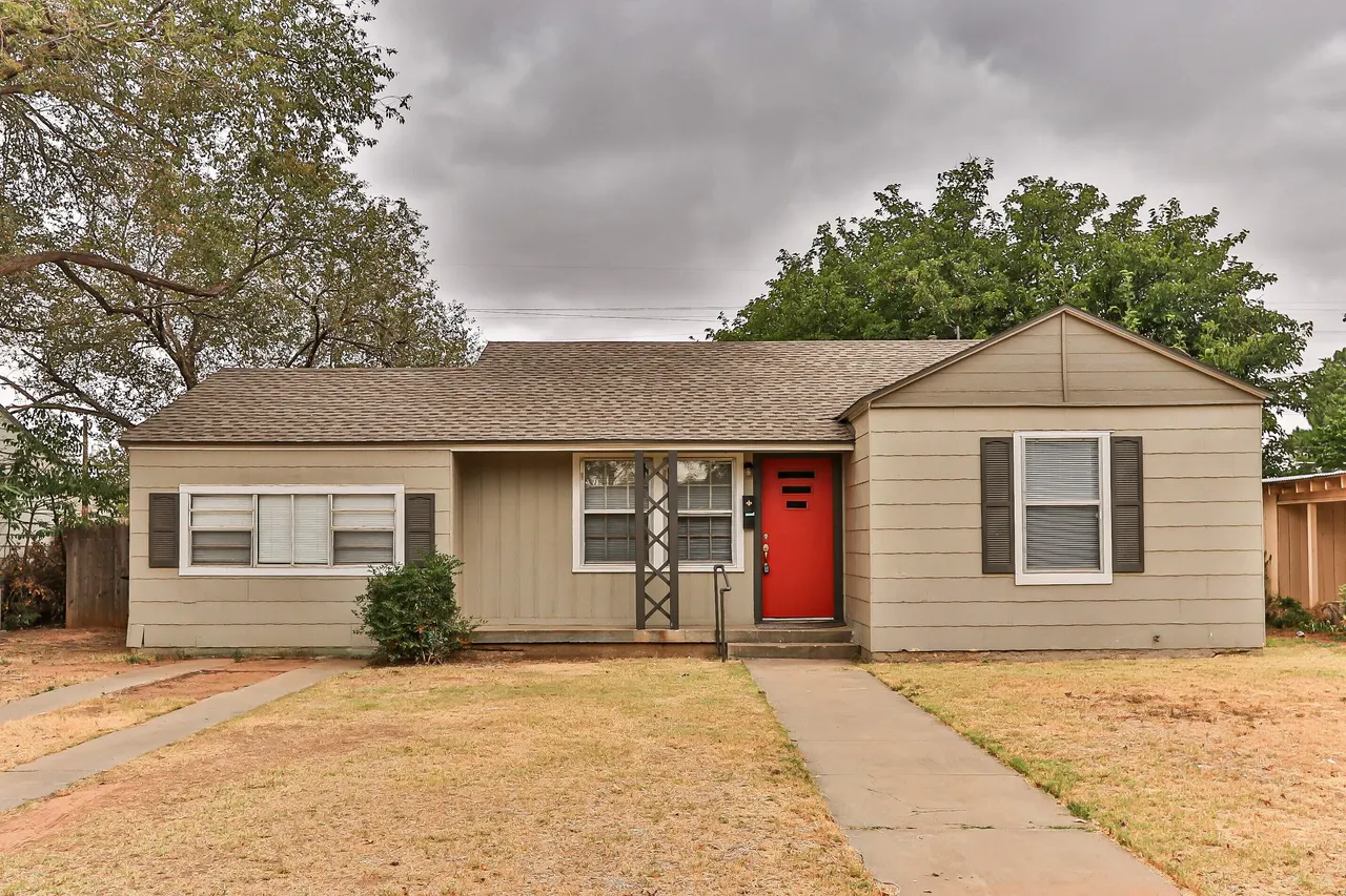 Front exterior — 2508 35th Street, Lubbock, TX 79413