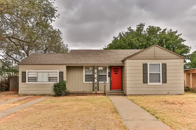 Front exterior — 2508 35th Street, Lubbock, TX 79413