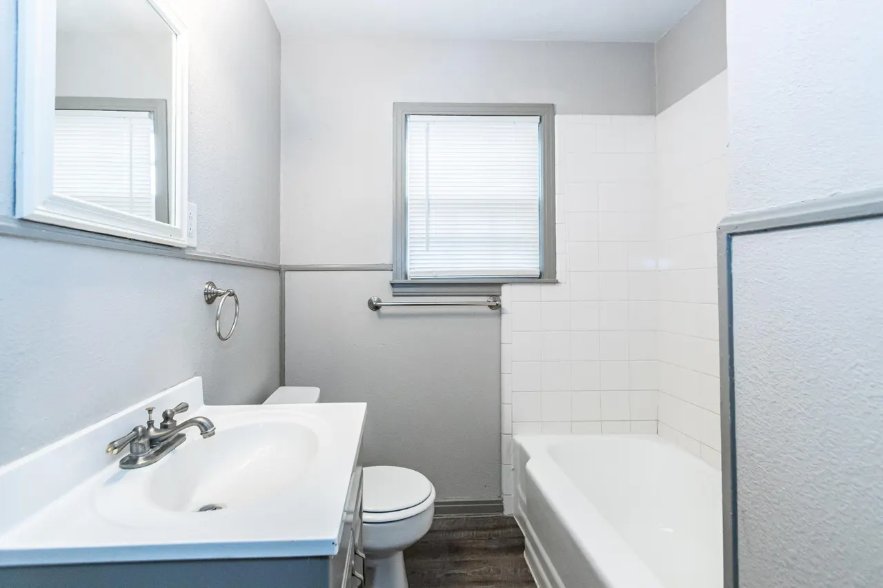 Photo 13 — 2508 35th Street, Lubbock, TX 79413