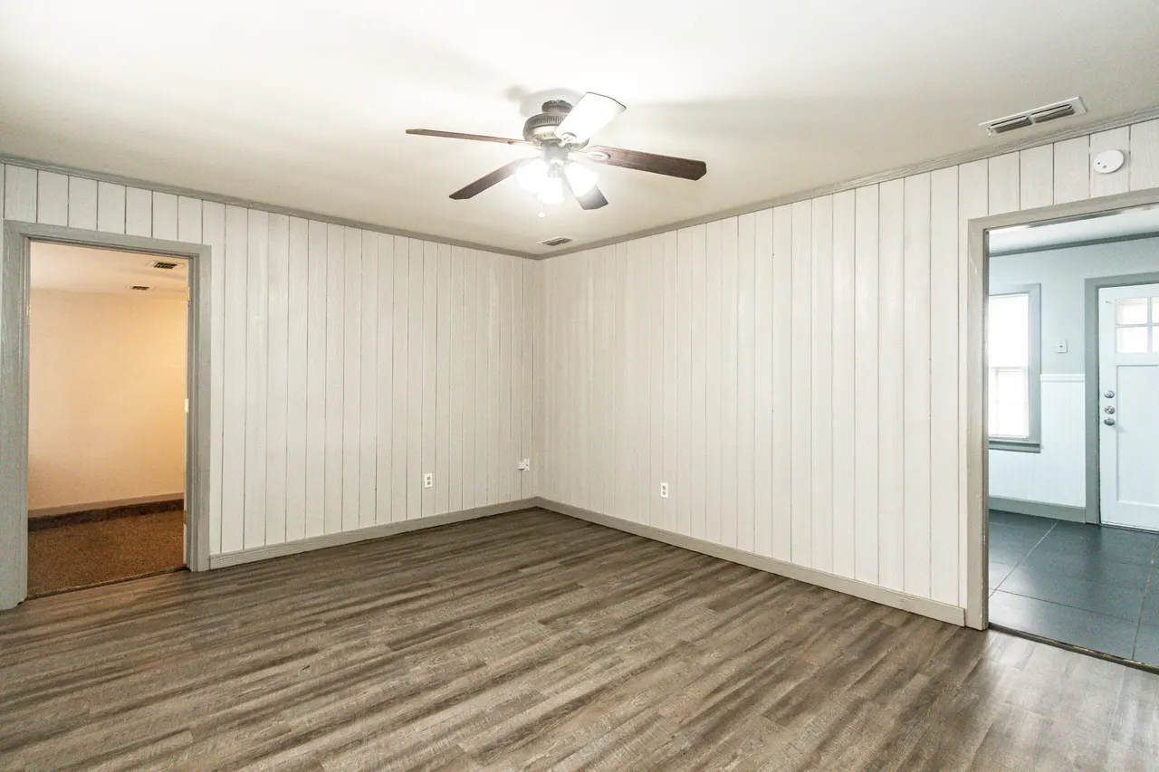 Photo 4 — 2508 35th Street, Lubbock, TX 79413