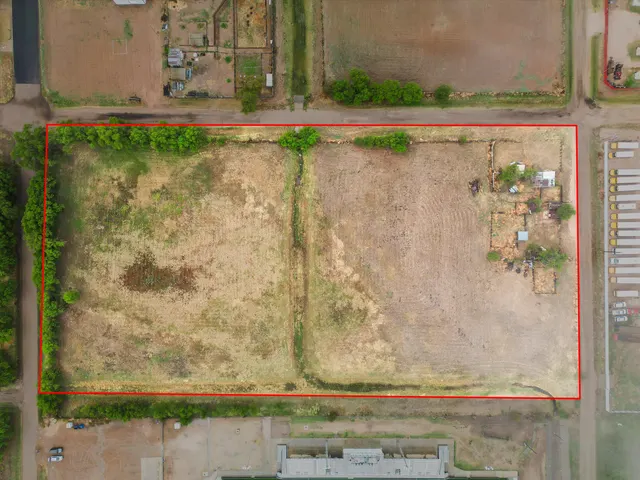 Photo 4 — 800 W Dickens Street, Slaton, TX 79364