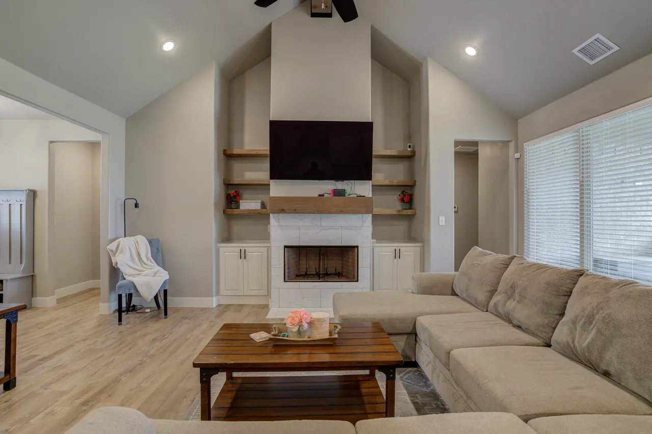 Photo 6 — 6952 101st Street, Lubbock, TX 79424