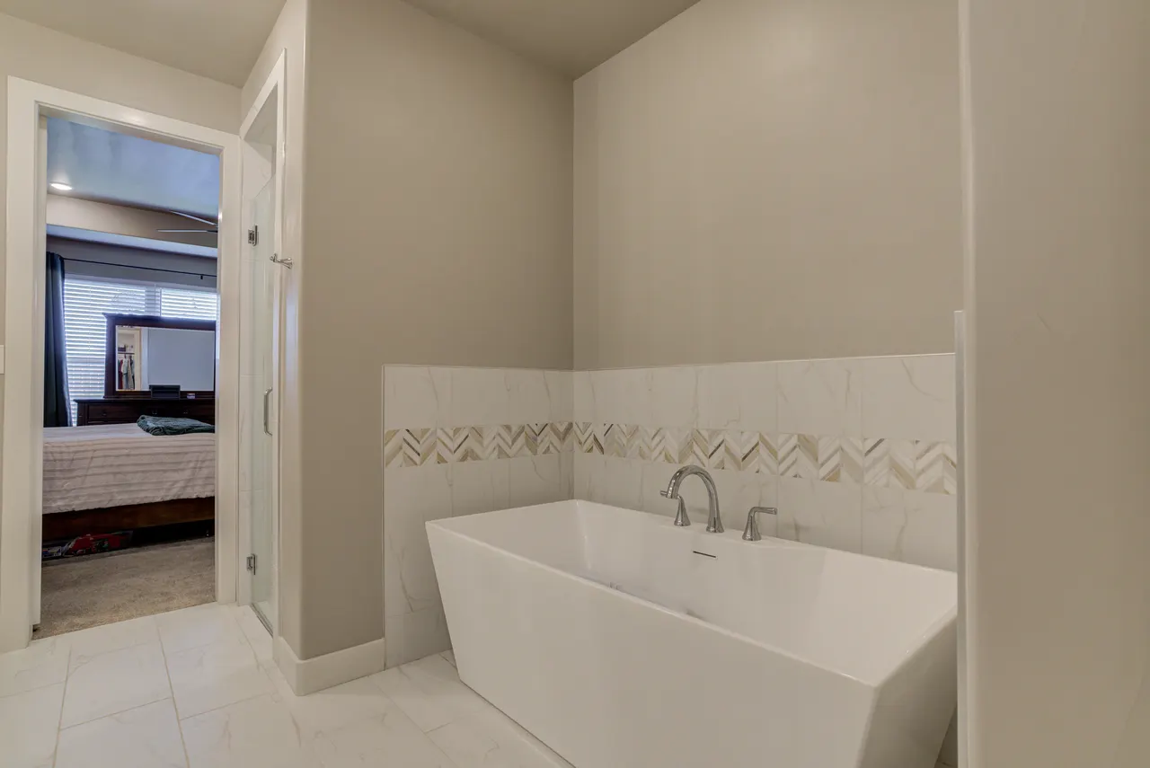 Photo 41 — 6952 101st Street, Lubbock, TX 79424