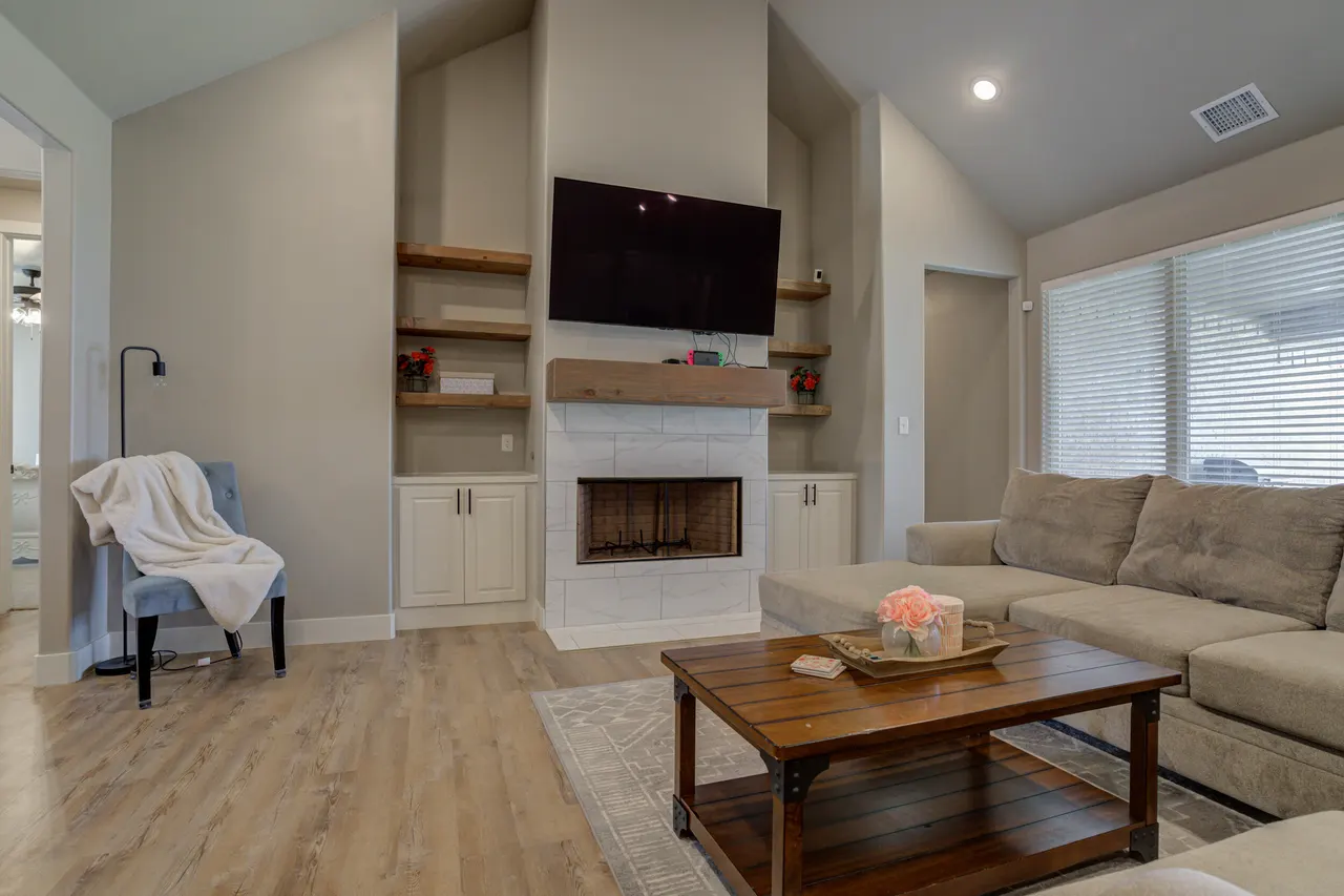 Photo 12 — 6952 101st Street, Lubbock, TX 79424