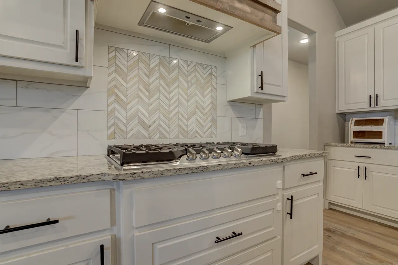 Photo 18 — 6952 101st Street, Lubbock, TX 79424