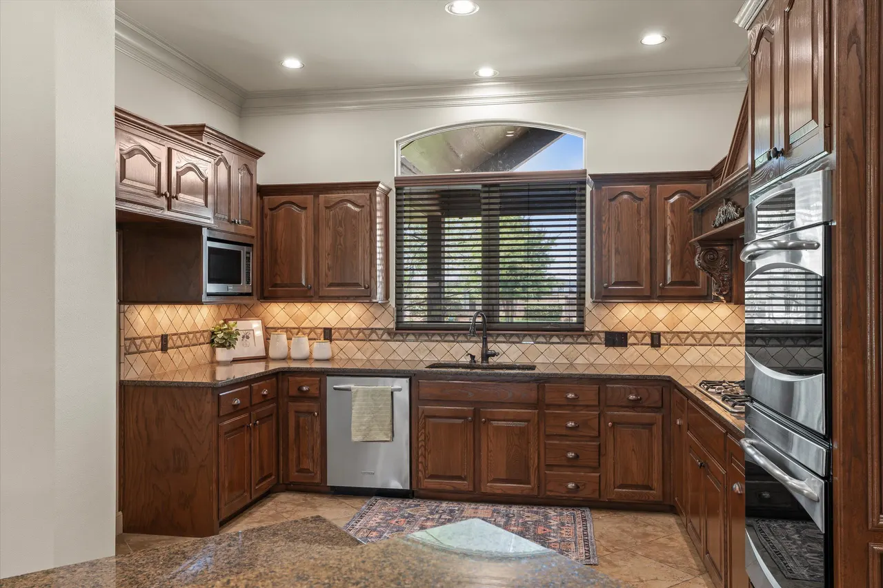 Photo 8 — 6207 110th Street, Lubbock, TX 79424