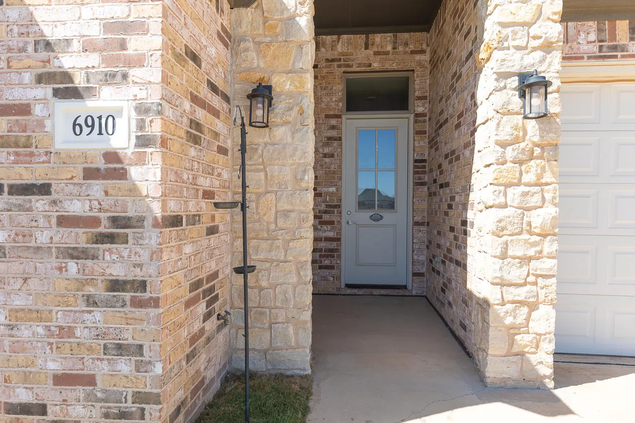 Photo 29 — 6910 17th Street, Lubbock, TX 79407