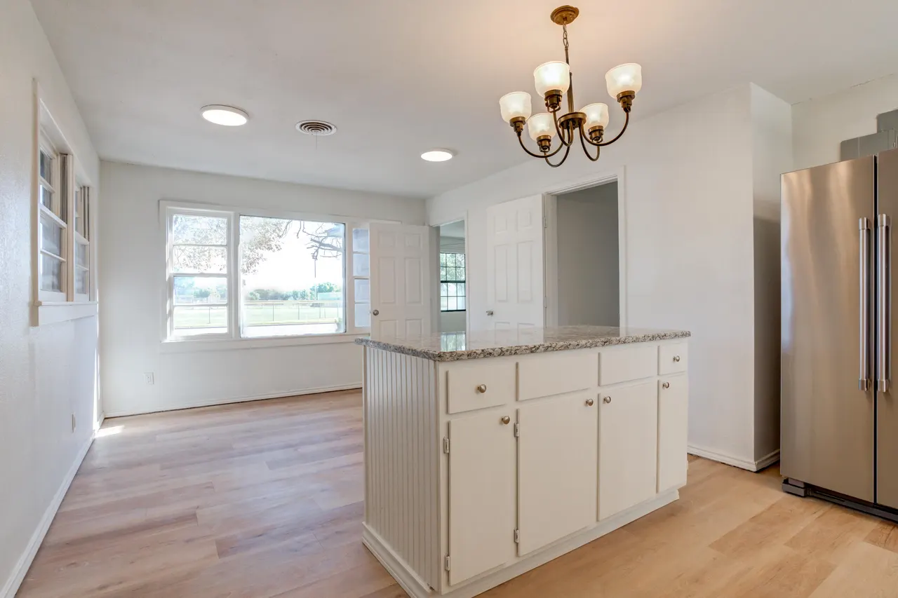 Photo 14 — 4008 26th Street, Lubbock, TX 79410