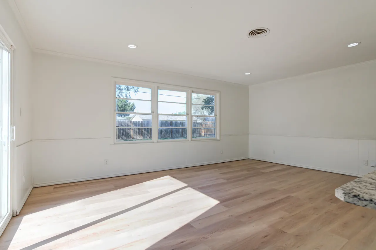Photo 19 — 4008 26th Street, Lubbock, TX 79410