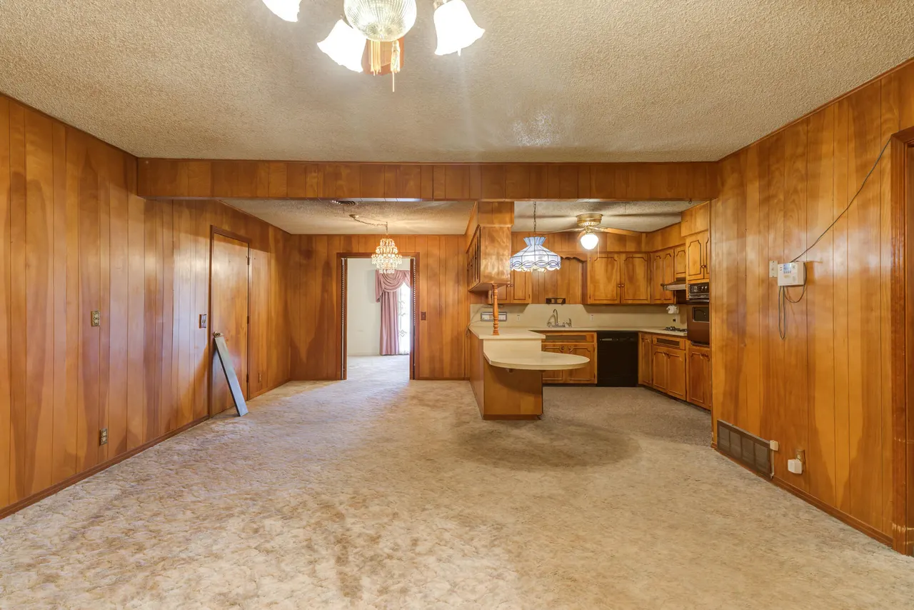 Photo 18 — 111 E 13th Street, Littlefield, TX 79339