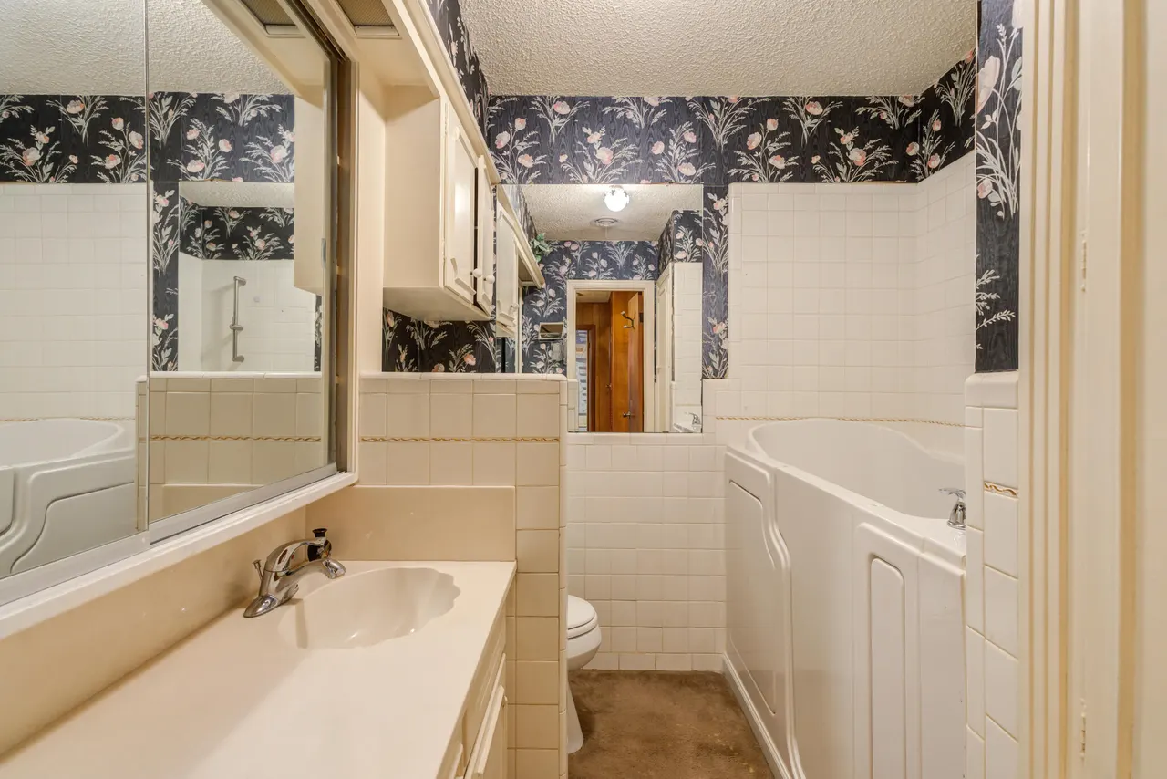 Photo 22 — 111 E 13th Street, Littlefield, TX 79339