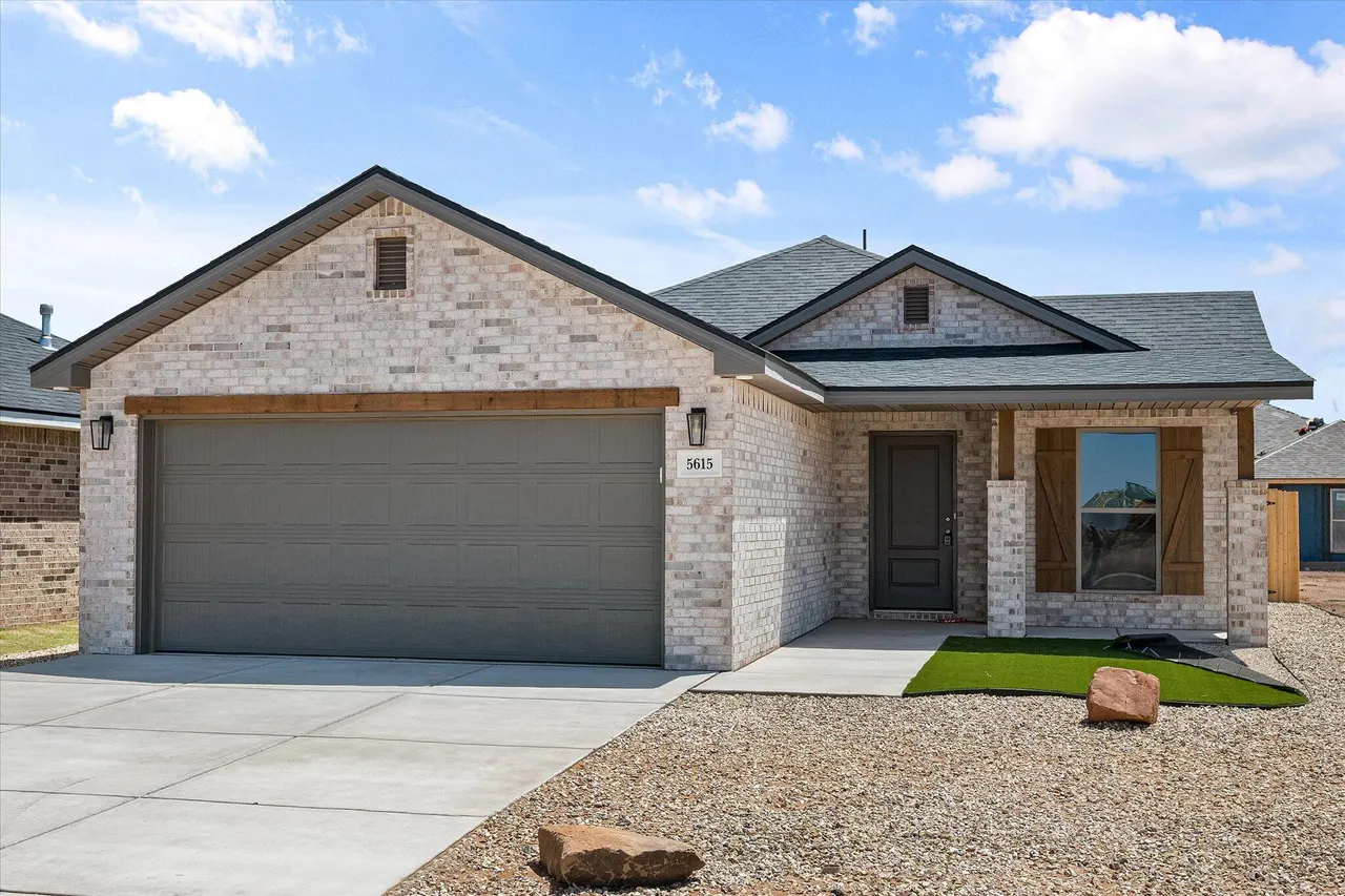 Photo 3 — 5615 Smith Street, Lubbock, TX 79416