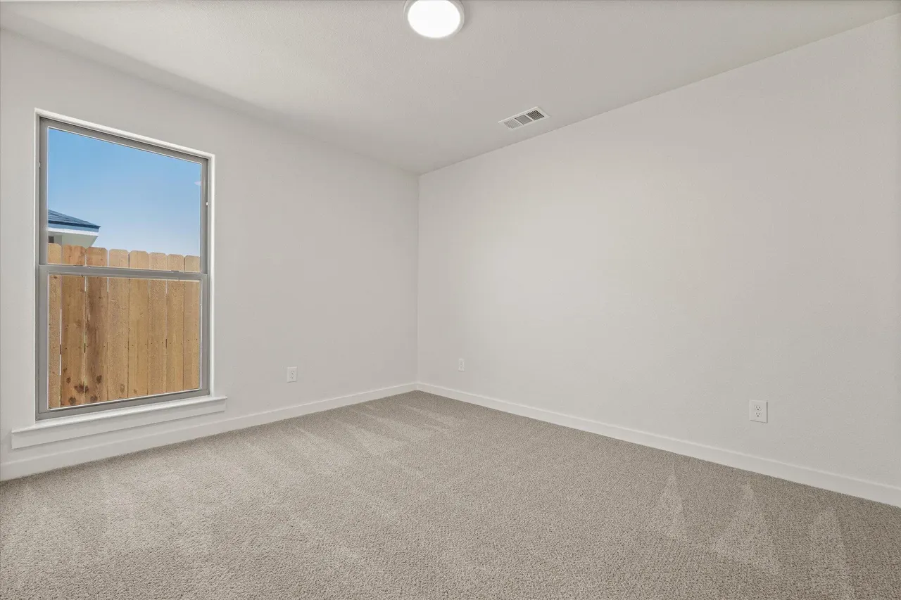 Photo 22 — 5615 Smith Street, Lubbock, TX 79416