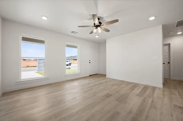 Photo 6 — 7417 64th Street, Lubbock, TX 79407