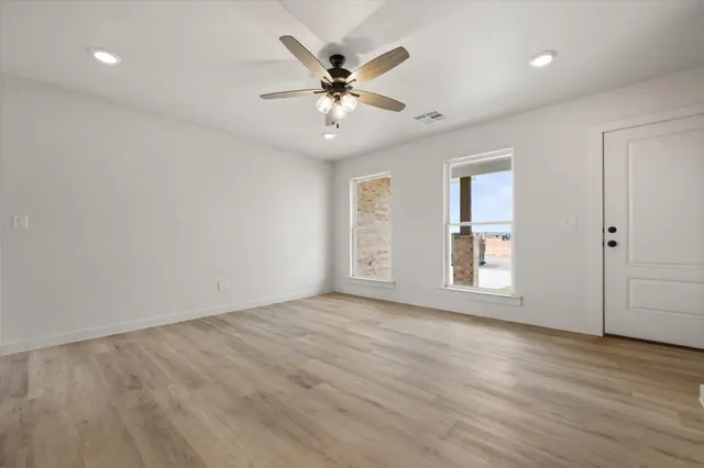 Photo 5 — 7417 64th Street, Lubbock, TX 79407