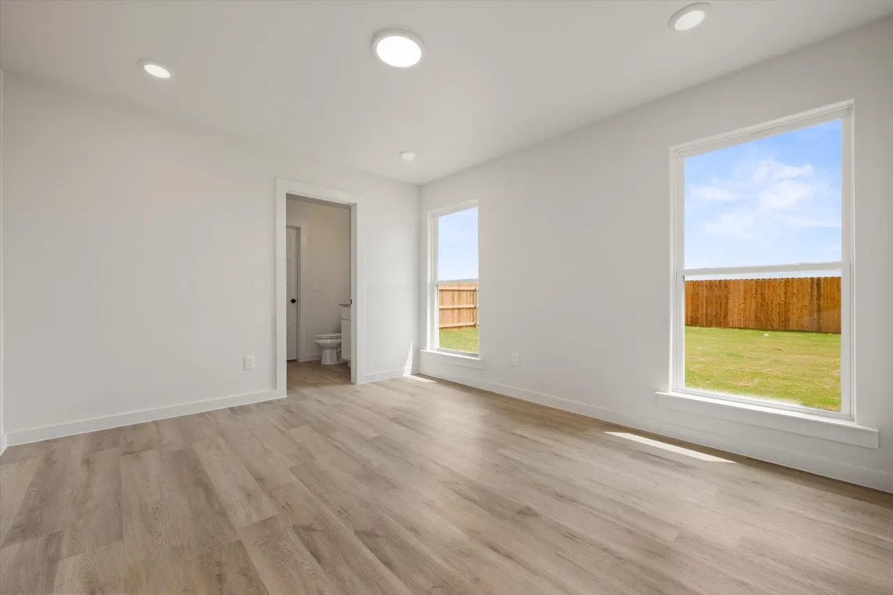 Photo 13 — 7417 64th Street, Lubbock, TX 79407