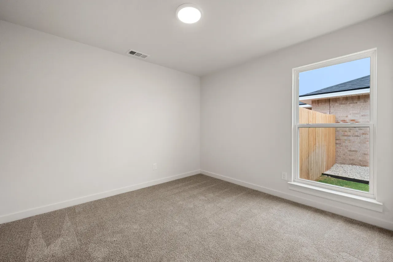 Photo 9 — 8325 24th Street, Lubbock, TX 79407